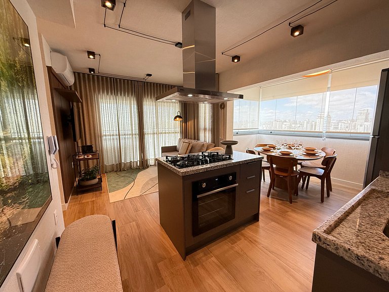 Apto Luxuoso c/ 2 Quartos em Moema – Apto 2501