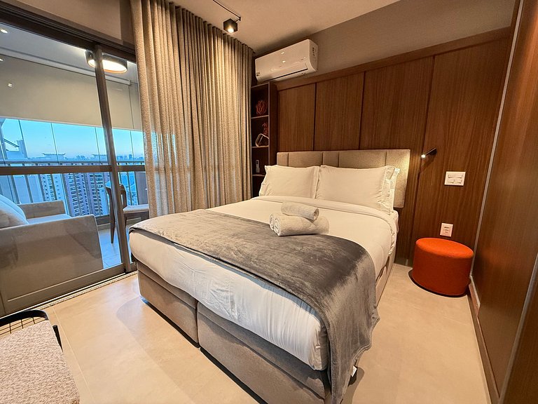 Conforto e bom gosto em Moema – Apto 2505