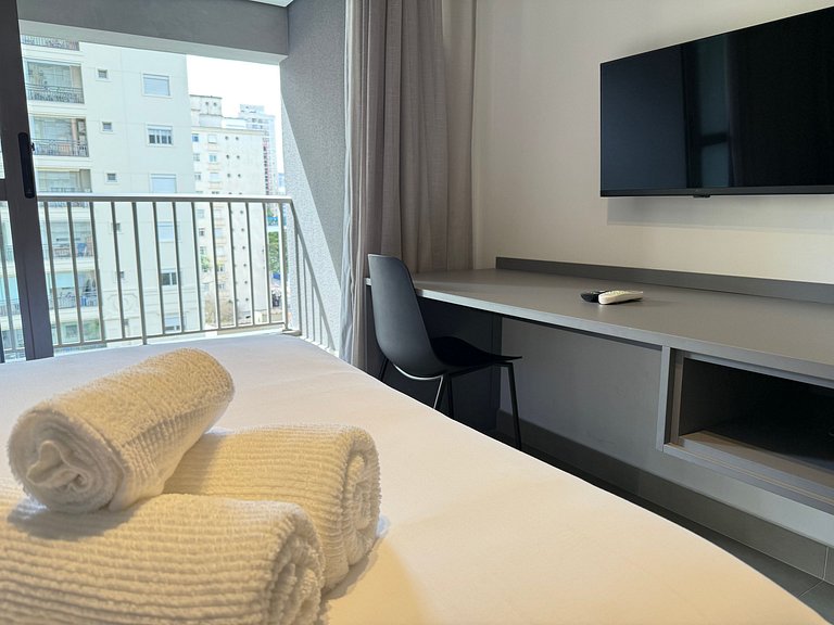 Estilo y privacidad en el apartamento 604