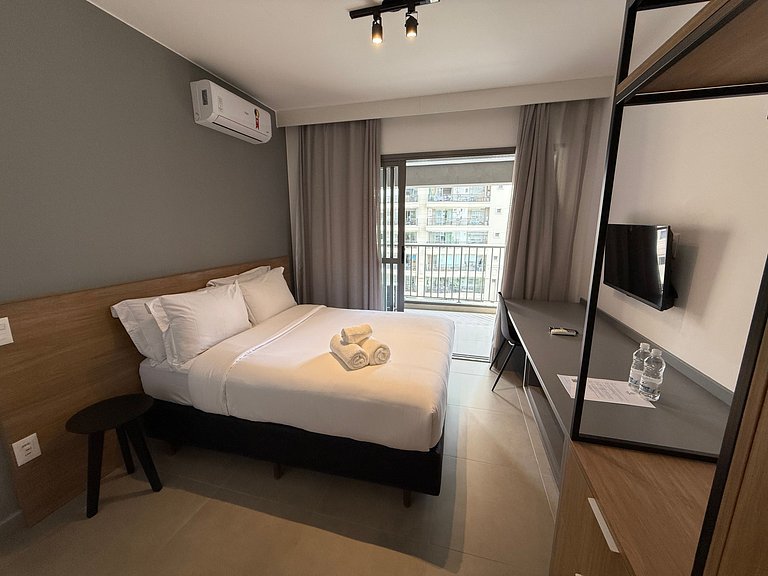 Conforto e bom gosto em Moema – Apto 604