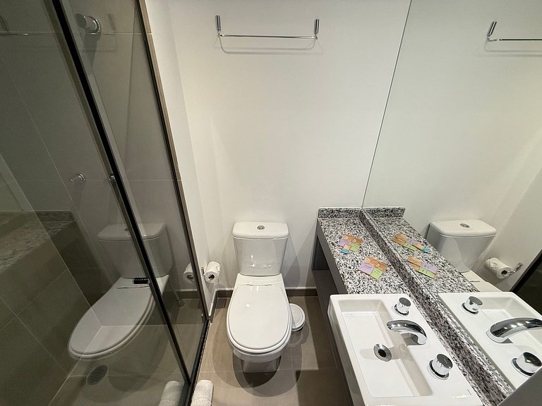 Estilo y privacidad en el apartamento 604