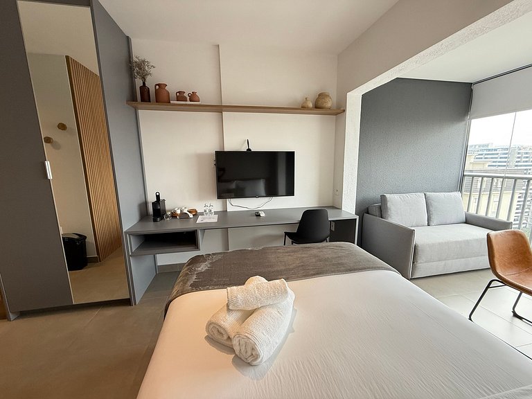 Studio sofisticado em Moema – Apto 2406