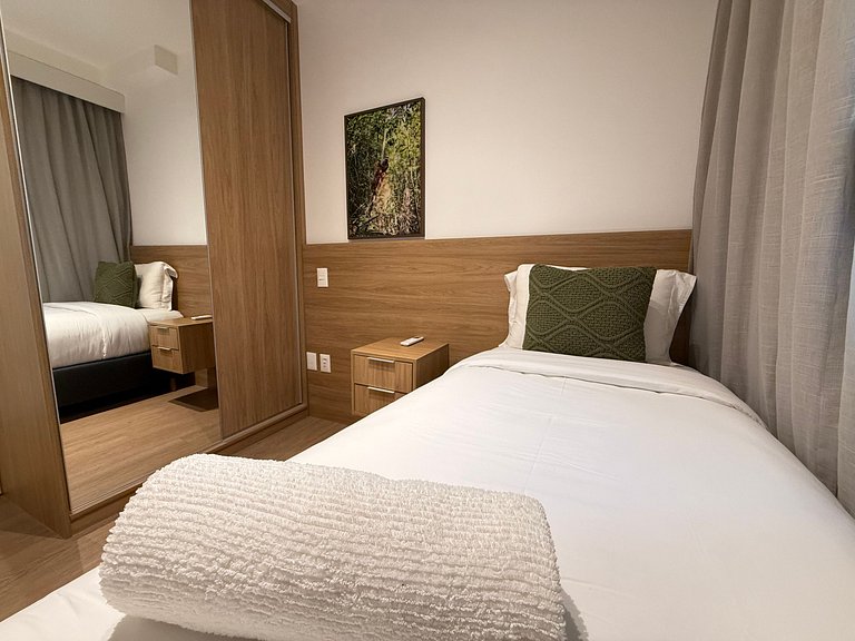 Apto premium e elegante p/ Grupo de 6 – Apto 803