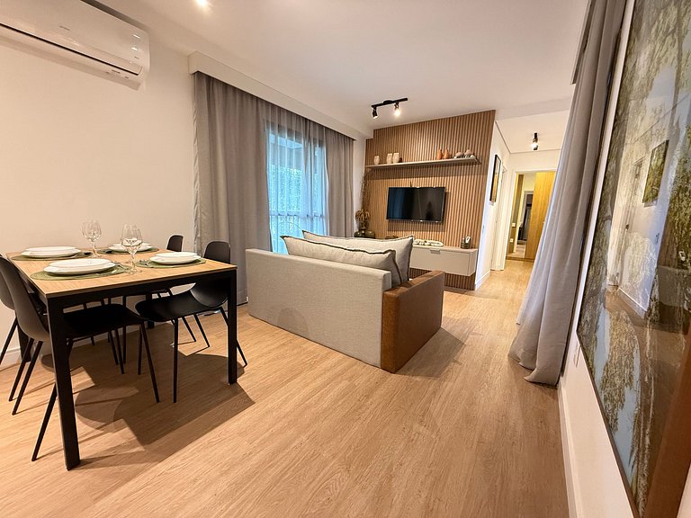 Apto premium e elegante p/ Grupo de 6 – Apto 803