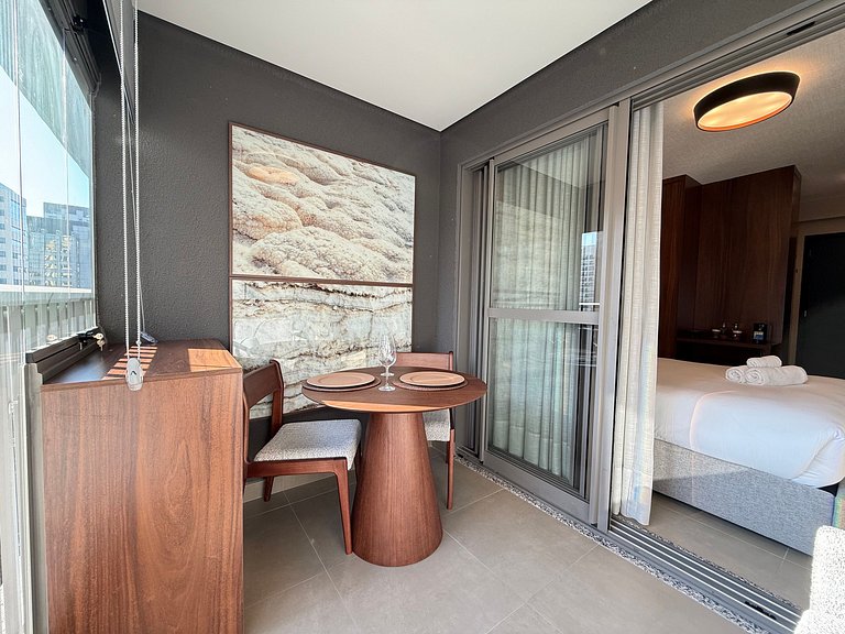 Studio com sofá-cama para até 4 pessoas –Apto 1313