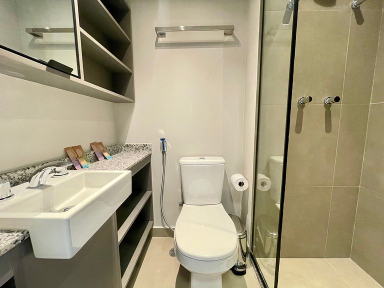 Studio com sofá-cama para até 4 pessoas – Apto 408