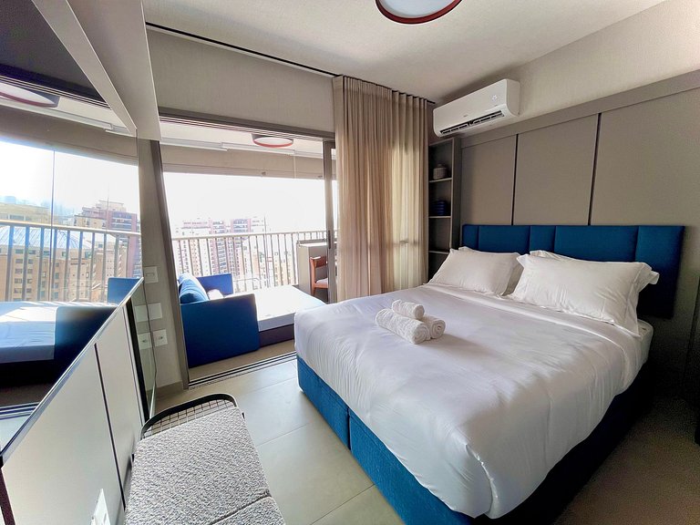 Studio com sofá-cama para até 4 pessoas –Apto 2413