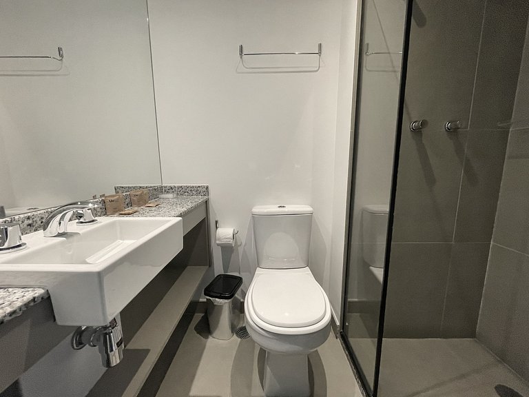 Apto compacto e acolhedor p/ dois – Apto 1406